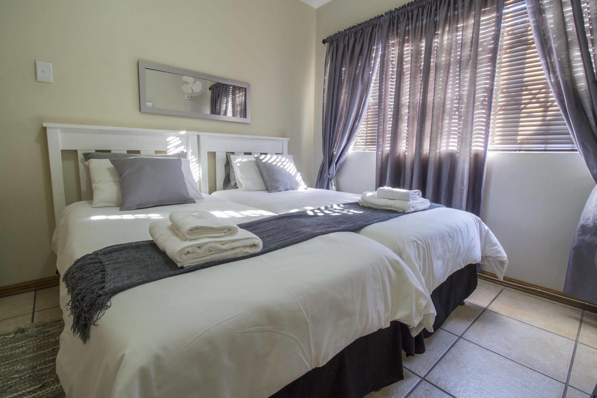 มาดิโอลิน อพาร์ตเมนต์ Apartment เจฟฟรีส์เบย์ ภายนอก รูปภาพ